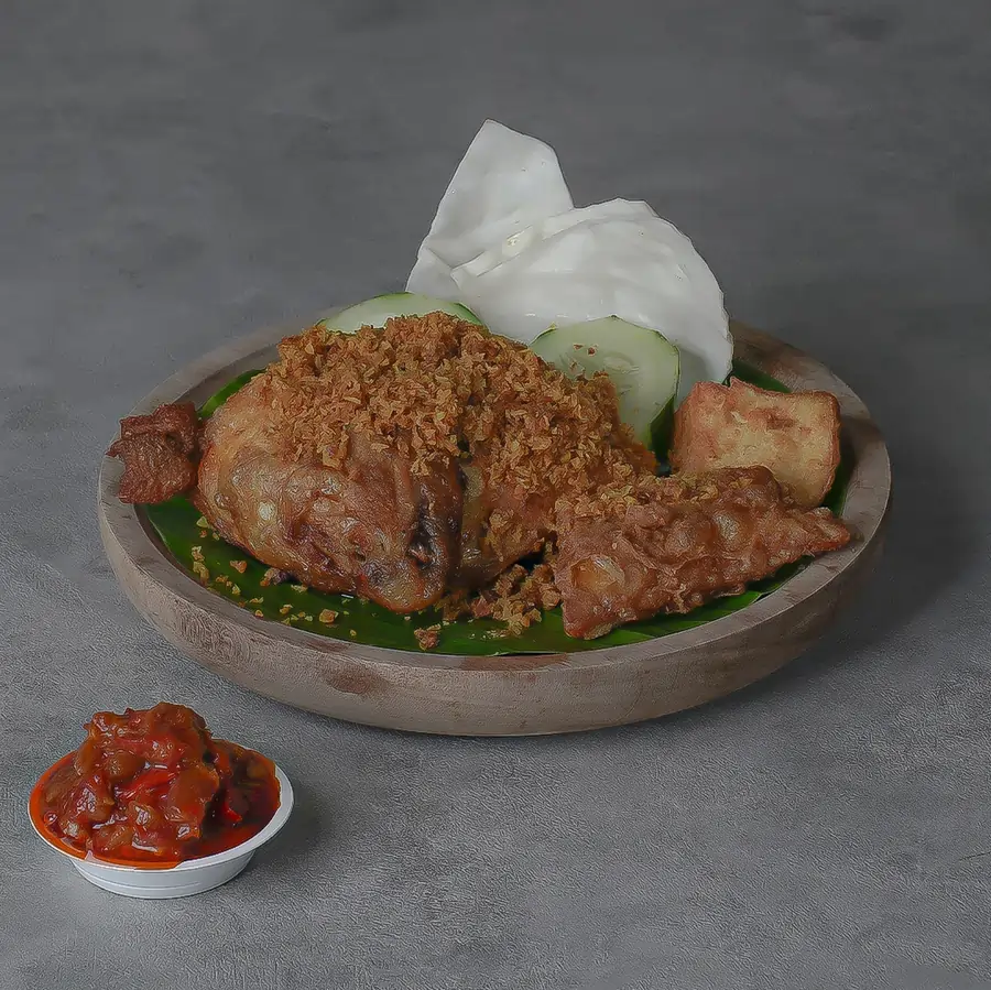 Chicken with Grated Coconut (Ayam Serundeng)